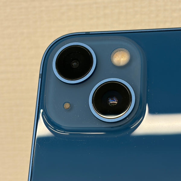 iPhone13 ブルー 128GB 電池残量82%