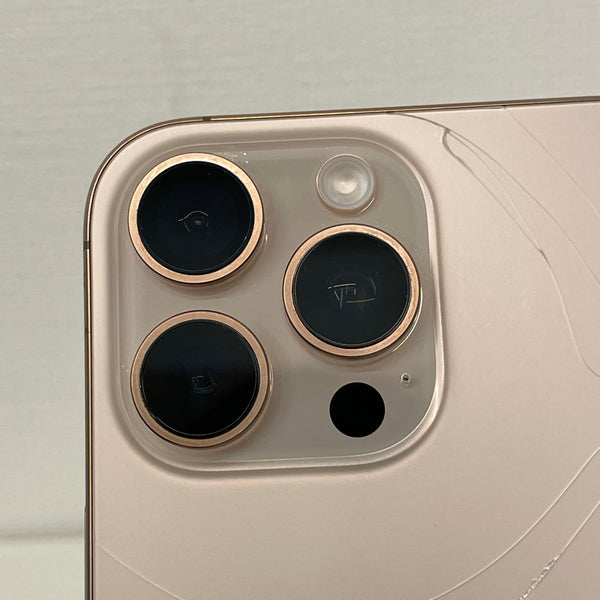 【訳あり品】iPhone16 Pro Max デザートチタニウム 256GB 電池残量94%