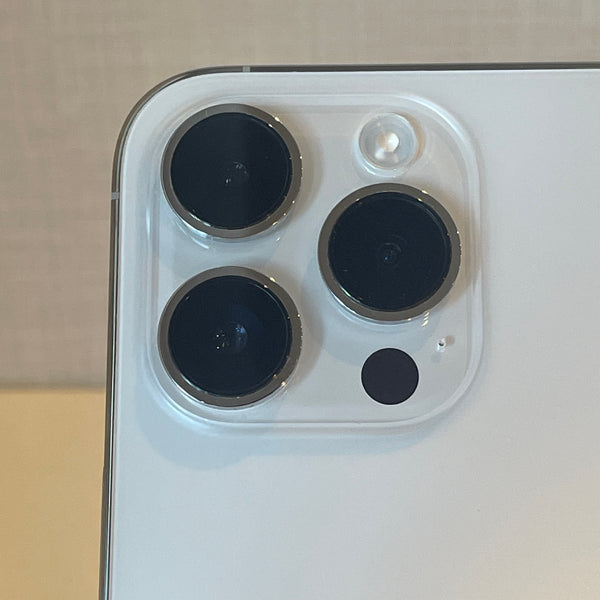 iPhone14 Pro シルバー 128GB 電池残量83%