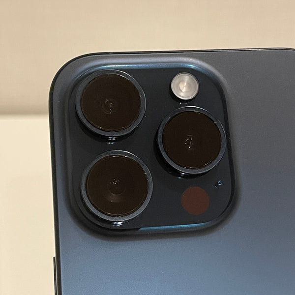 【訳あり】iPhone15 Pro ブルーチタニウム 128GB 電池残量87%