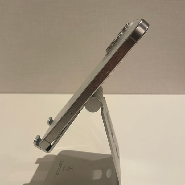 【訳あり】iPhone15 Pro ホワイトチタニウム 128GB 電池残量87%