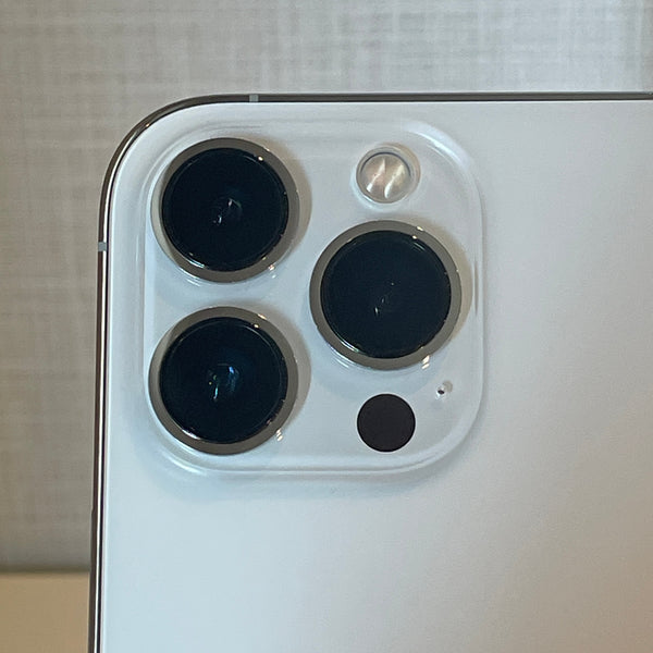 iPhone13 Pro Max シルバー 128GB 電池残量84%