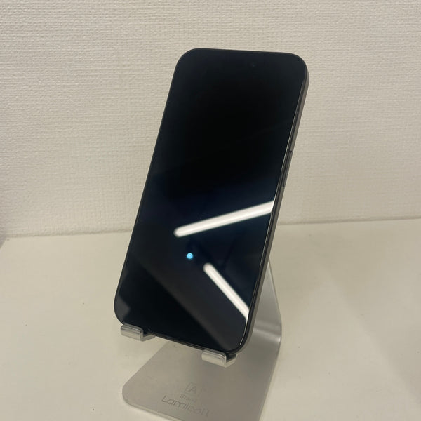 iPhone15 Pro ブラックチタニウム 128GB 電池残量79%