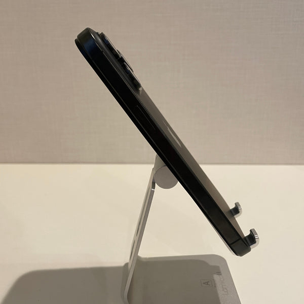 【訳あり】iPhone15 Pro Max ブラックチタニウム 256GB　電池残量82%【ジャンク】
