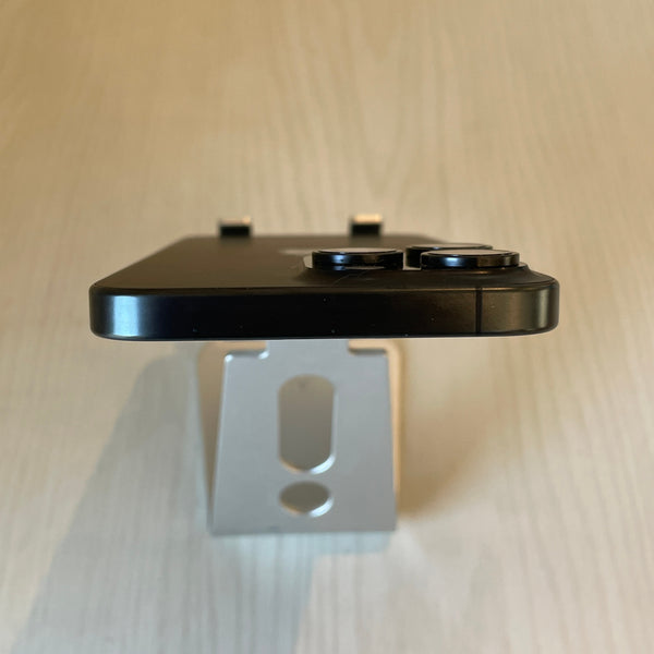 iPhone15 Pro Max ブラックチタニウム 512GB 電池残量84%