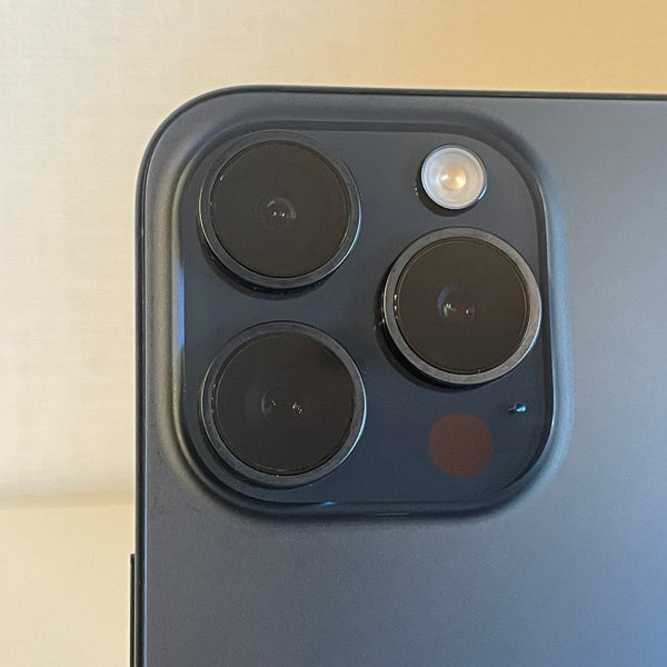iPhone15 Pro ブルーチタニウム 256GB 電池残量89%