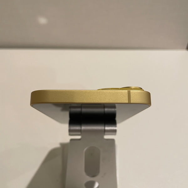 iPhone14 イエロー 128GB 電池残量84%