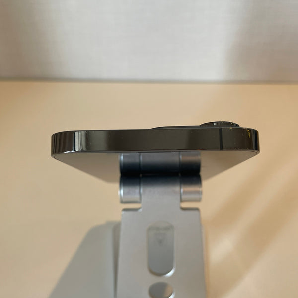 iPhone13 Pro グラファイト 128GB 電池残量84%