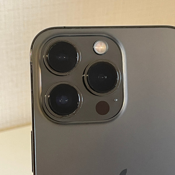 iPhone13 Pro グラファイト 128GB 電池残量79%